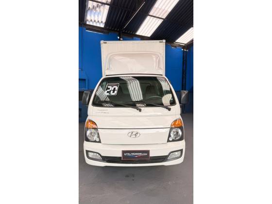 HYUNDAI HR 2.5 LONGO SEM CAÇAMBA 4X2 16V 130CV TURBO INTERCOOLER DIESEL 2P MANUAL